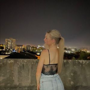 Meet your Posher, Caleigh